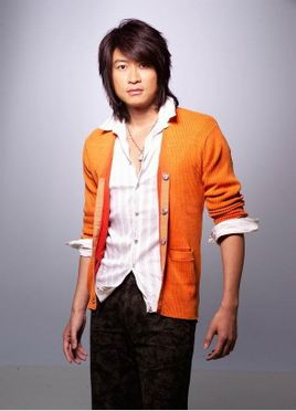 臺灣歌手游鴻明出席亳州萬達營銷中心盛大開放活動