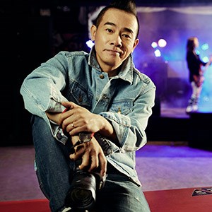 陳小春、韓國男團助陣溢涌堂周年盛典